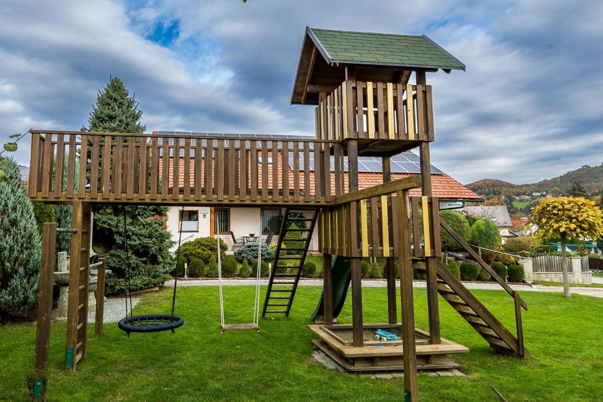 Zimzeleni Apartments Zreče Exterior foto